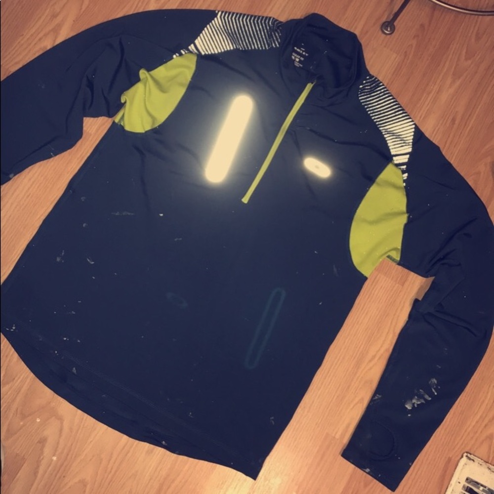 Oakley pullover